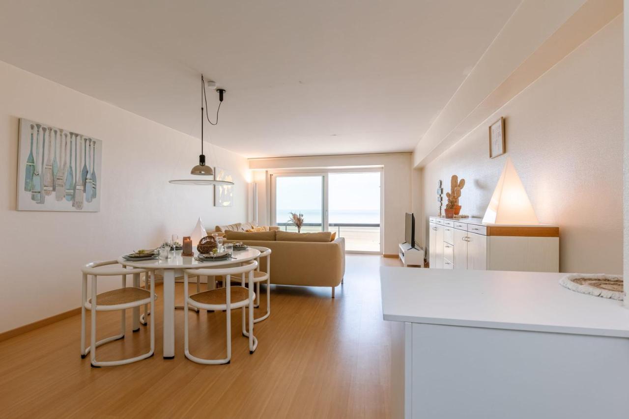 Stunning Seaview Apt On 7Th Floor At Beachfront Knokke-Heist Buitenkant foto